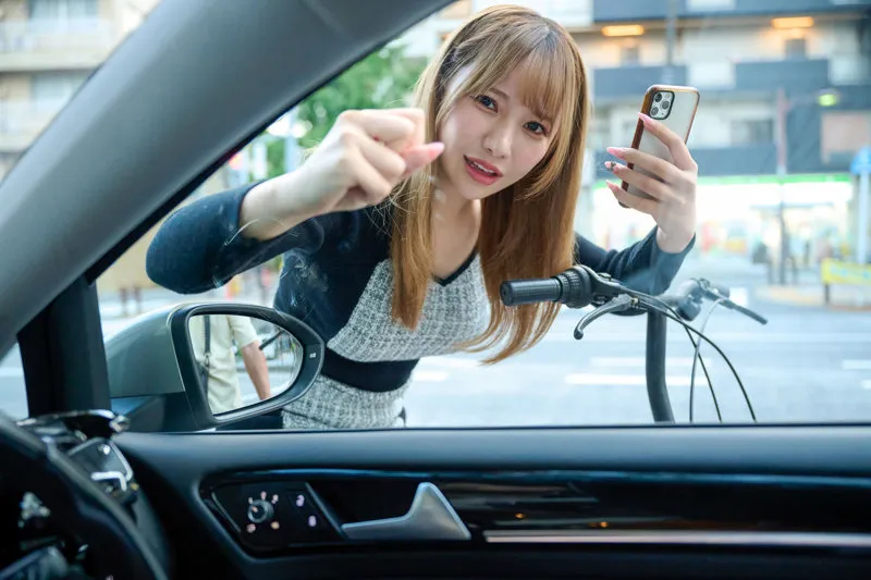 Xを賑わせたママチャリ逆走事件のチャリカス女さん、パロディAVになる