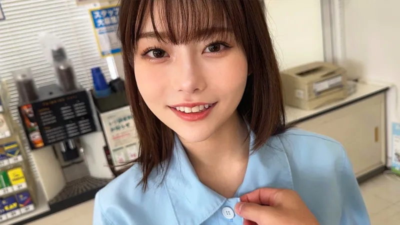 香坂たえが演じるコンビニ店員のフェラ抜きと中出しSEXがエロい